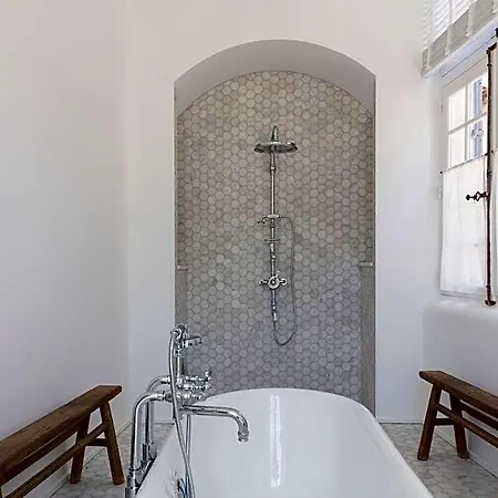 Maison Salix منتجع Vallabrègues